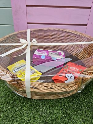 Cute Cat Basket Set