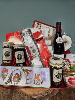 The Deluxe Christmas Hamper